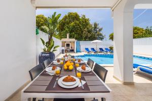 Villa Chiquito Albufeira - Private Pool&Parking - BBQ&AC&WI-FI