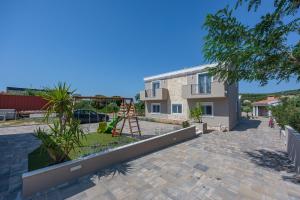 Holiday Home Solea with pool