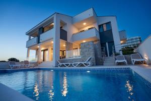Luxury Villa Rose Novalja - Private Pool & Sea View