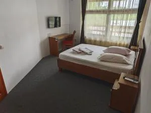 Motel AZUR KM36 - Corbii Mari