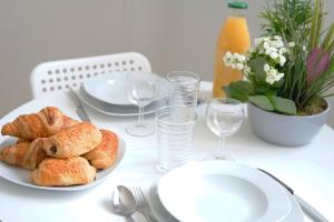 Appartements Centre les sables - jet d-eau - T2 L-Aubraie : photos des chambres