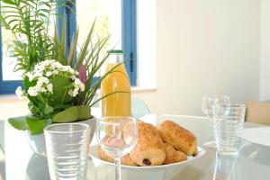 Appartements Centre les sables - jet d-eau - T2 Paracou : photos des chambres