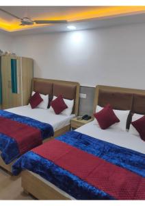 Hotel Sheeri Inn