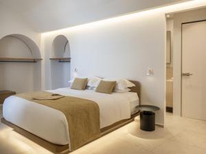 The Villas by Santo Collection