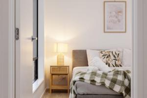 Brand new 4BR Family-friendly house WIFI Garage