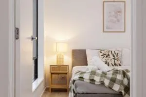 Brand new 4BR Family-friendly house WIFI Garage - Jimboomba