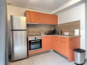 Appartements Appart du Bourg 2 chambres Olivet Centre : photos des chambres