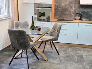 Mountain Spirit Apartments near Lake Orahovica