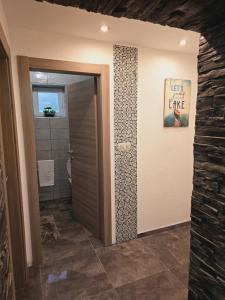 Mountain Spirit Apartments near Lake Orahovica