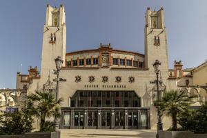 Allo Apartments Medina Duplex Parking 3 Habitaciones - 4hvězdičkové hotely ve městě Jerez de la Frontera