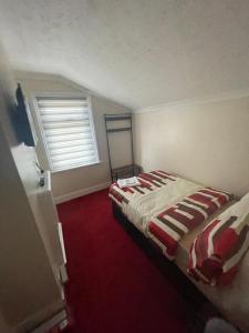 Large house in Louisville with Free Parking