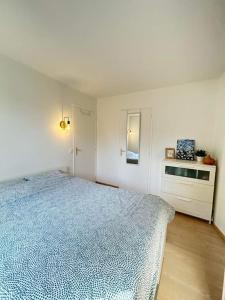 Appartements Logement entier proche de Paris : photos des chambres