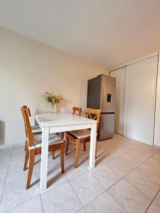 Appartements Logement entier proche de Paris : photos des chambres