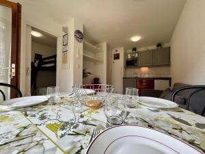 Appartements Appartement 4 pers. avec terrasse proche telesiege - SuperDevoluy - FR-1-525-289 : photos des chambres