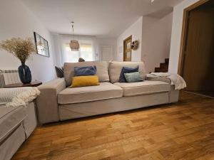 Casa Rovacias Comillas C22A01 by R2R Consulting