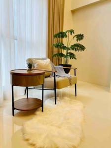 Luxurious 2-Bedroom Loft in Eastwood City, Quezon City Modern Comfort & Prime Location