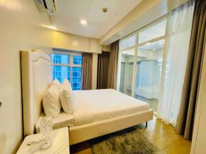 Luxurious 2-Bedroom Loft in Eastwood City, Quezon City Modern Comfort & Prime Location
