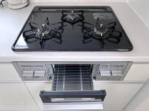 站前2分 白色浪漫小屋 精致独栋 最多可住4人 免费自行车 有停车位