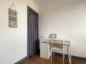 Joli T4 avec balcon, place de parking - Oradou