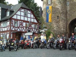 Pension Gasthof Am Turm Braunfels Germany
