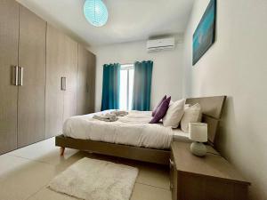 Contemporary 2BR Apt With Balcony in St Pauls Bay