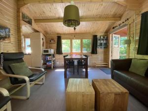 Rust en Natuur in Ons Vrijstaande Fins Chalet