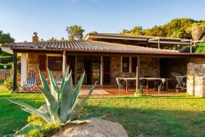 Villa Capodorso, Palau Porto Pollo img1