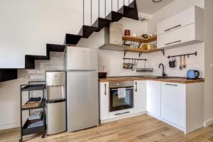 Magi-Family Rooftop Apartment Budva