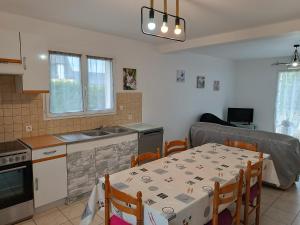 Maisons de vacances NOUVELLE VILLA d-EMERAUDE PROCHE MER : photos des chambres
