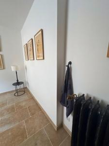 Maisons de vacances Clos Saint-Priscus - Gite de Charme - Les Bastides d'Edouard en Bourgogne : photos des chambres