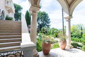 Le Clochet du Cap DAntibes Pavillion de 690m2 Tennis Piscine Spa Plage