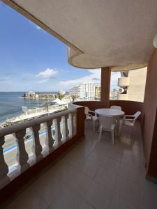 Hawaii IV 5C - La Manga By WATERMELON