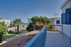 Ammos Villa 20 Side Seaview