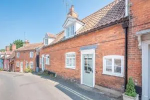 10 Angel Lane, Woodbridge - 伍德布里奇