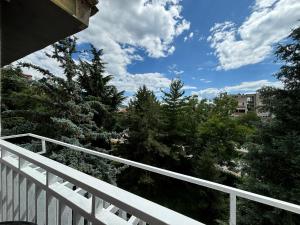 SI 2 Bedroom Apartment with Free Parking in Ohrid