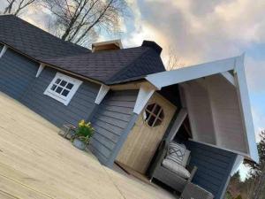 1 - Romantic log cabin, perfect winter escape!