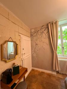 B&B / Chambres d'hotes Le Presbytere • Maison Flore : photos des chambres