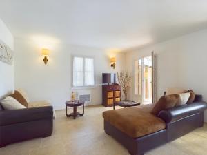 Maisons de vacances A 180m du bord de mer, maison pour 11 : photos des chambres