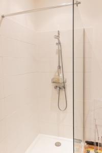 Maisons d'hotes Le Prieure Notre-Dame : Chambre Double Deluxe