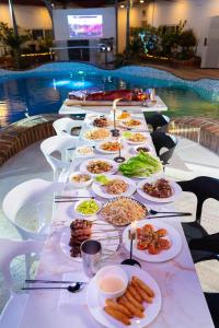 Sh Pool Villa Resorts