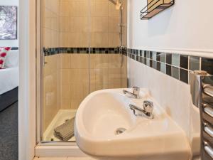 3 Bed in Shanklin 95205
