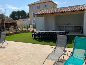 Maisons de vacances Gite Familial au coeur des vignes : photos des chambres