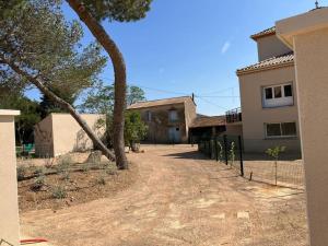 Maisons de vacances Gite Familial au coeur des vignes : photos des chambres