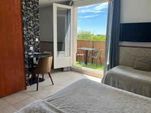 B&B / Chambres d'hotes GuestHouse Le Patio34 : photos des chambres