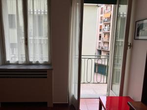 Casa Laura Como Centre and Lake