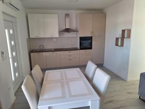 Apartment Mara