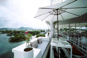 Grandrosse Boutique - Pichola Lake Facing Hotel