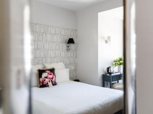 Comfort Double Room room in Hotel La Villa Nice Victor Hugo