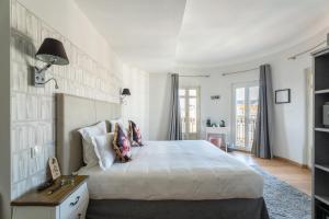 Junior Suite room in Hotel La Villa Nice Victor Hugo