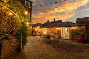 Compton House Snug - Cotham